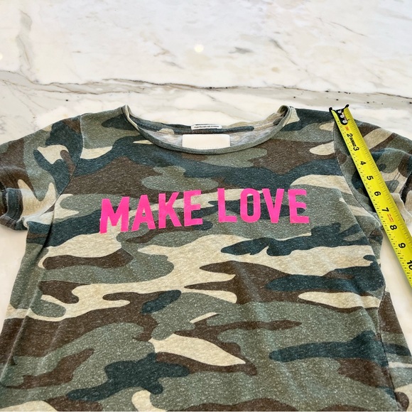 MOTHER MAKE LOVE NOT WAR CAMOUFLAGE LINEN SINFUL BOXY TEE SIZE SMALL - Picture 10 of 13